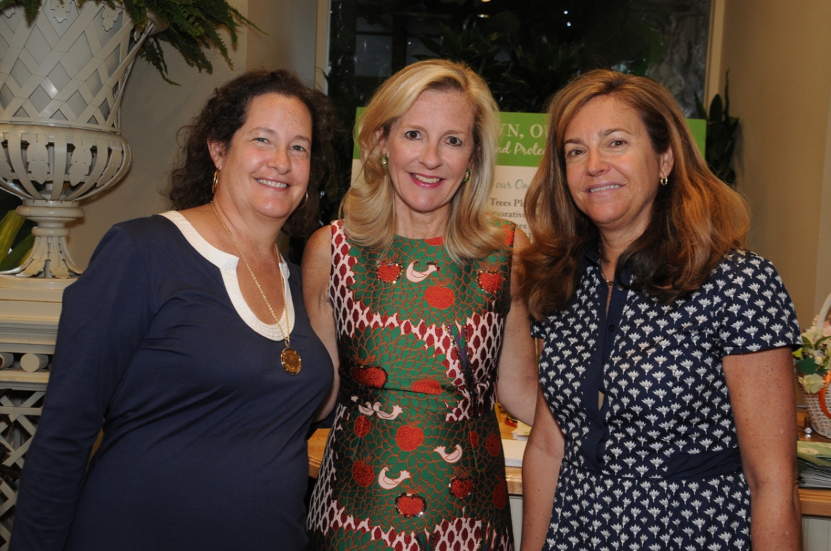 Leslie Pottow, Betsy Vitton, Jane Tranfo