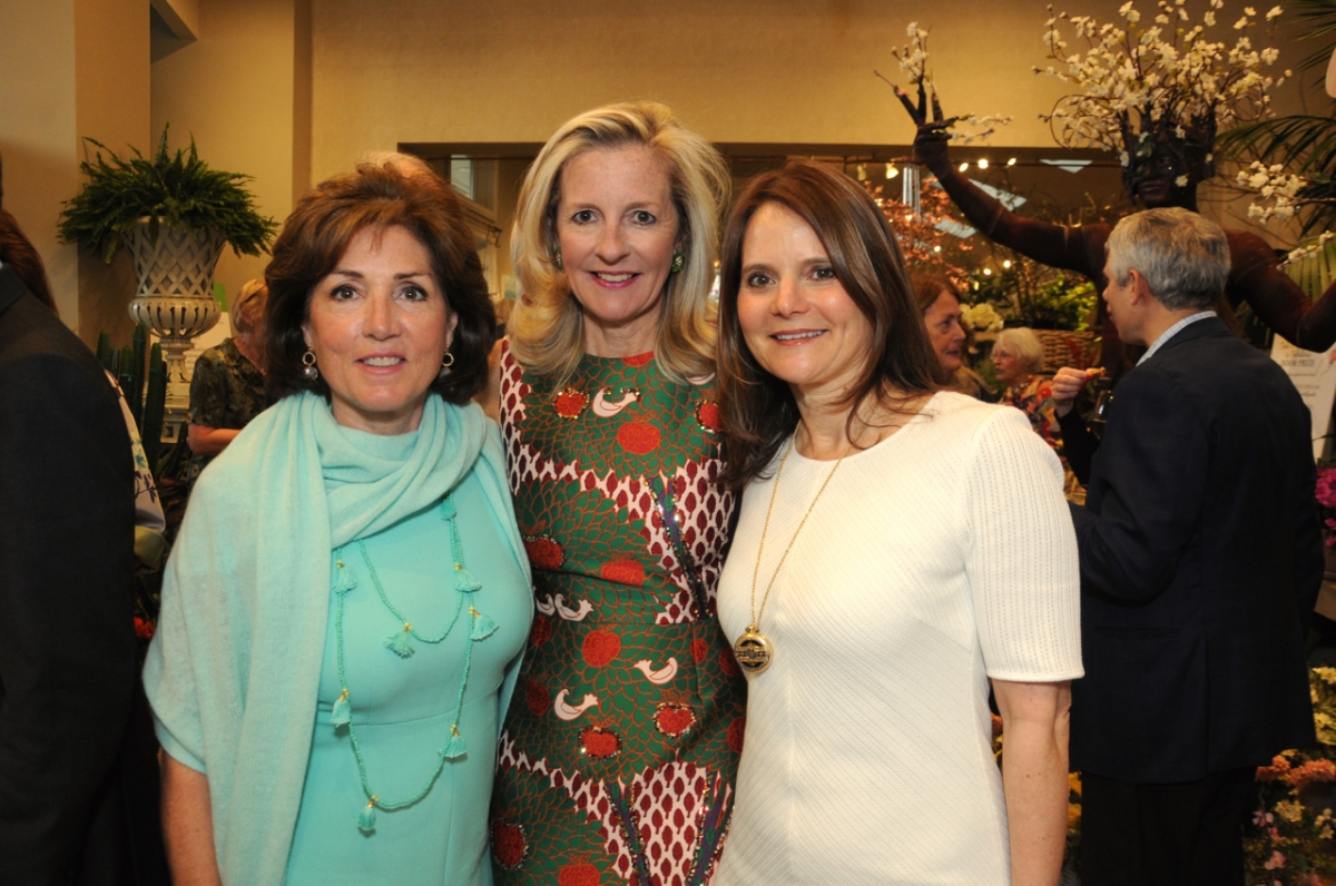 Susan Hinrichs, Betsy Vitton, Hillary McAtee