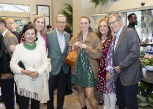 R62_2395LaurenRoth,MaryShawMarks,JohnRoth,CarolineMarks,AmandaSpyrou,RobMarks